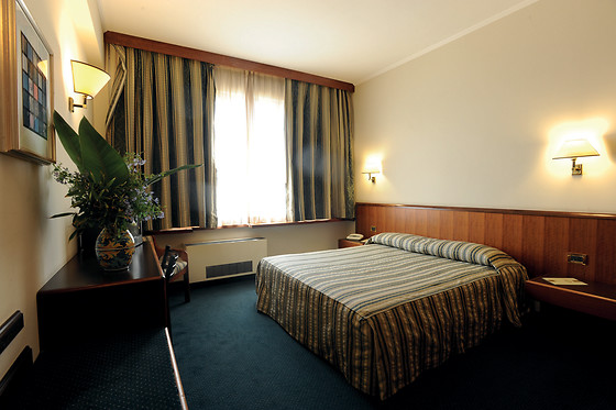 Hotel President - photo 3