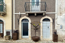 Collis Petri Relais
