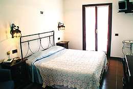 Minotel Lago Bin ***